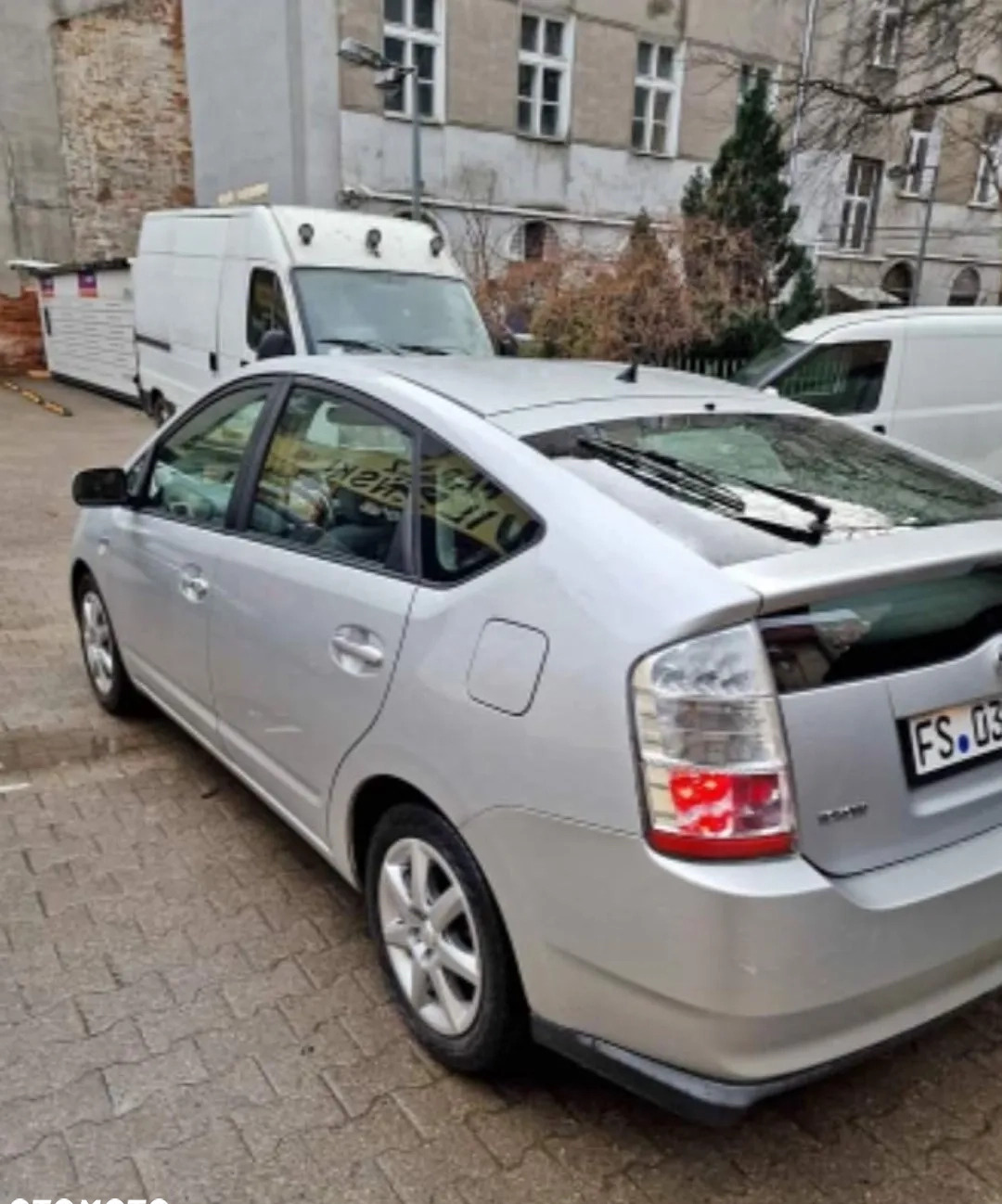 Toyota Prius cena 26500 przebieg: 318000, rok produkcji 2008 z Warszawa małe 79